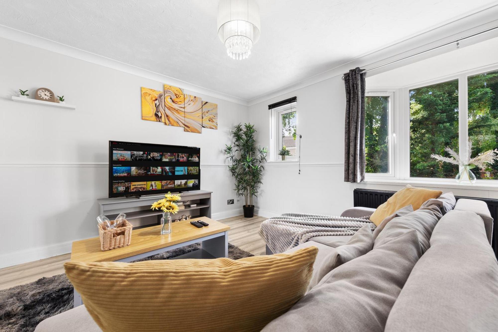 Watford Cozy Full Home - Perfect For Harry Potter Studios! Экстерьер фото