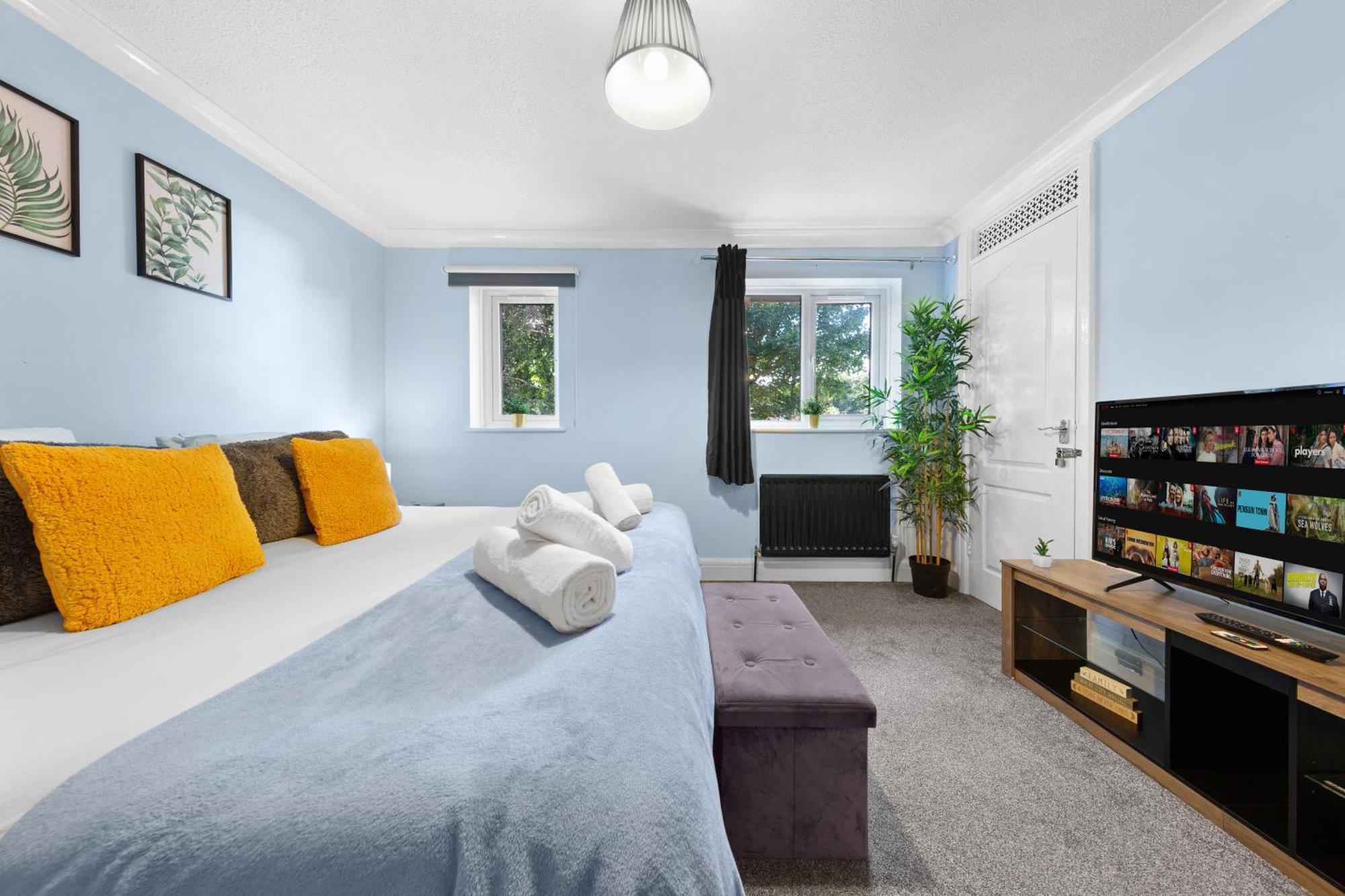 Watford Cozy Full Home - Perfect For Harry Potter Studios! Экстерьер фото