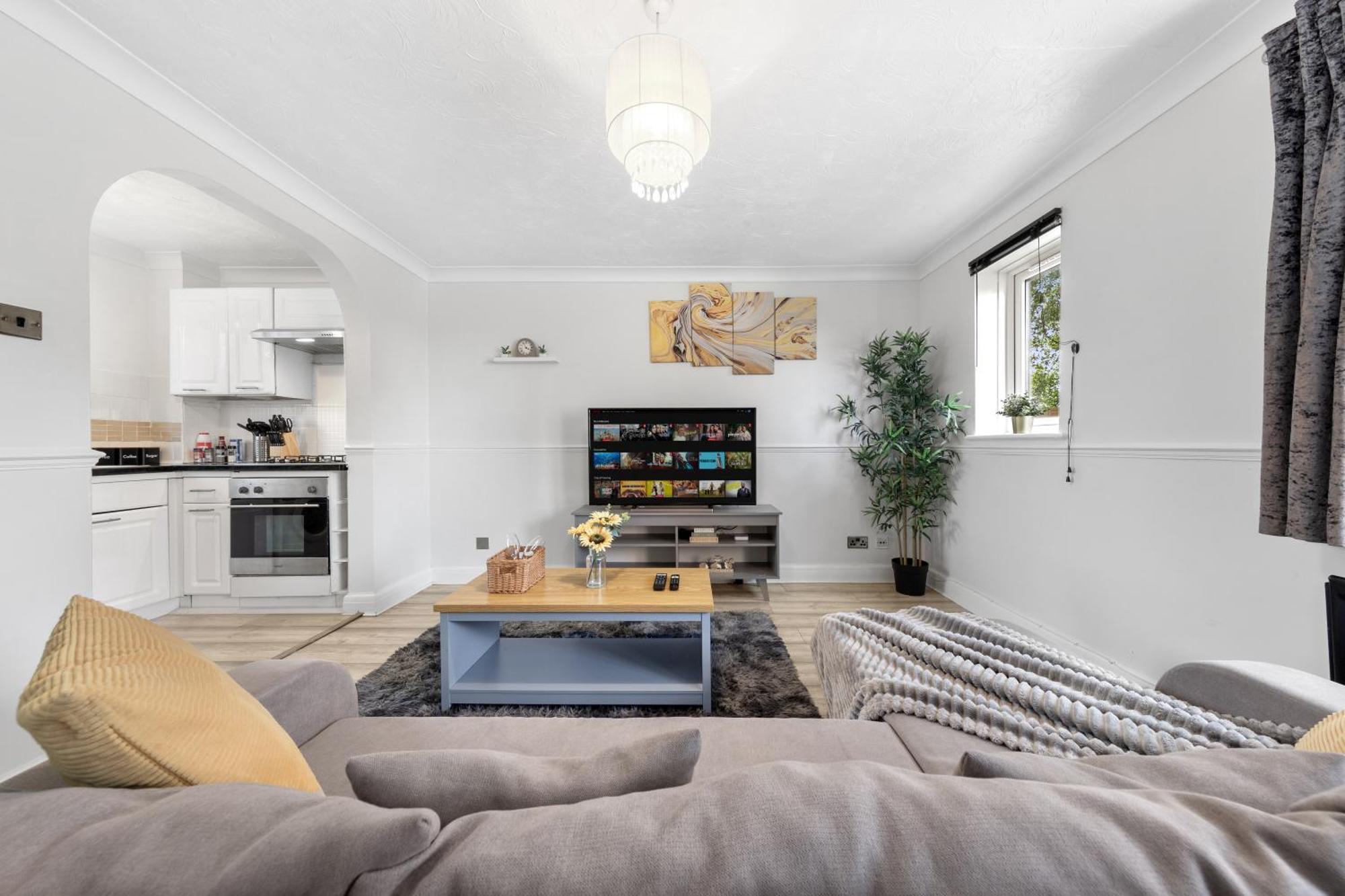 Watford Cozy Full Home - Perfect For Harry Potter Studios! Экстерьер фото